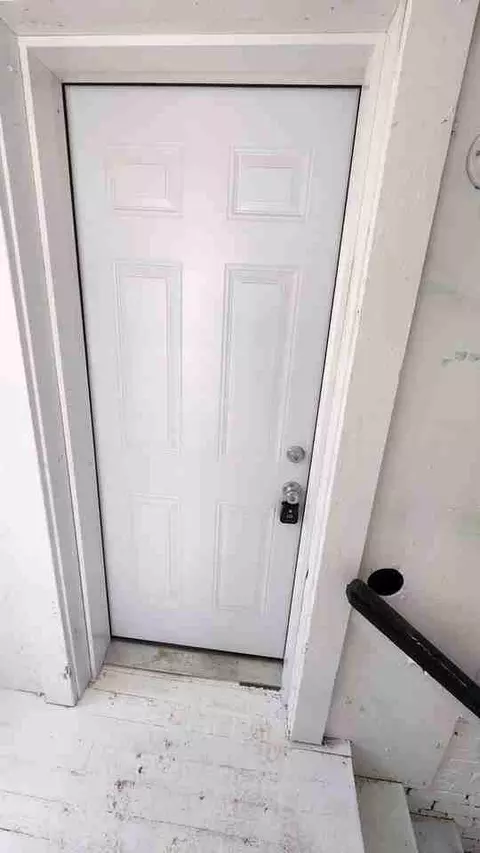 11 S Market St, Shamokin, PA 17872