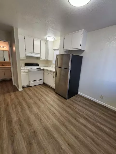 560 S 7th St, San Jose, CA 95112