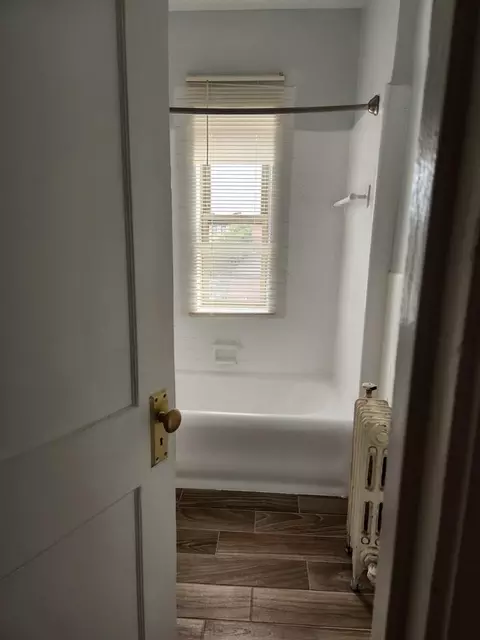 2322 N Commonwealth Ave, Chicago, IL 60614 photo 9