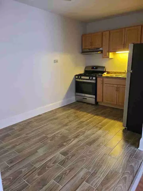 2322 N Commonwealth Ave, Chicago, IL 60614 photo 5