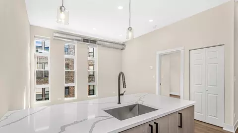 1218 W Lexington St, Chicago, IL 60607