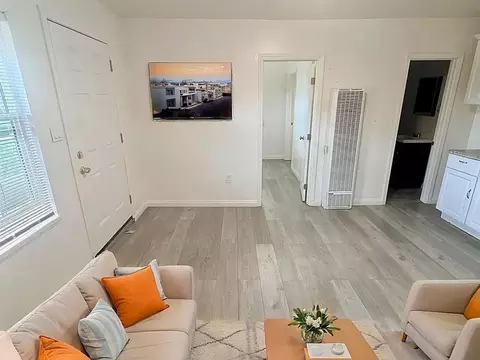402 Orange Avenue1209-1211 E 4th St, Long Beach, CA 90802 photo 11