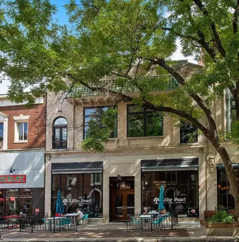306 E Grace St, Richmond, VA 23219