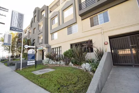 11030 Hartsook St, Los Angeles, CA 91601