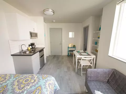5949 California Ave SW, Seattle, WA 98136