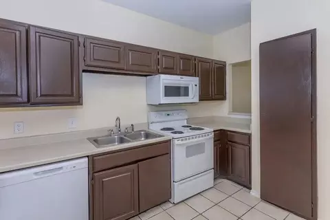 9257 Somerset Rd, San Antonio, TX 78211