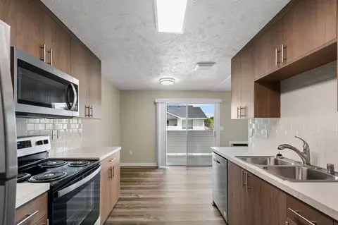 10008 N Colfax Rd, Country Homes, WA 99218