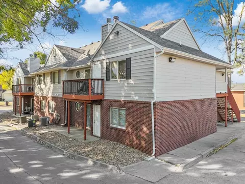3615 61st St, Des Moines, IA 50322