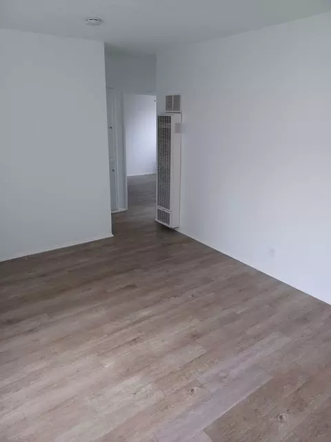 8221 18th St, Westminster, CA 92683 photo 8