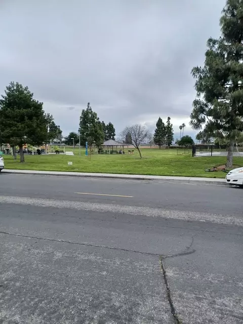 8221 18th St, Westminster, CA 92683 photo 2