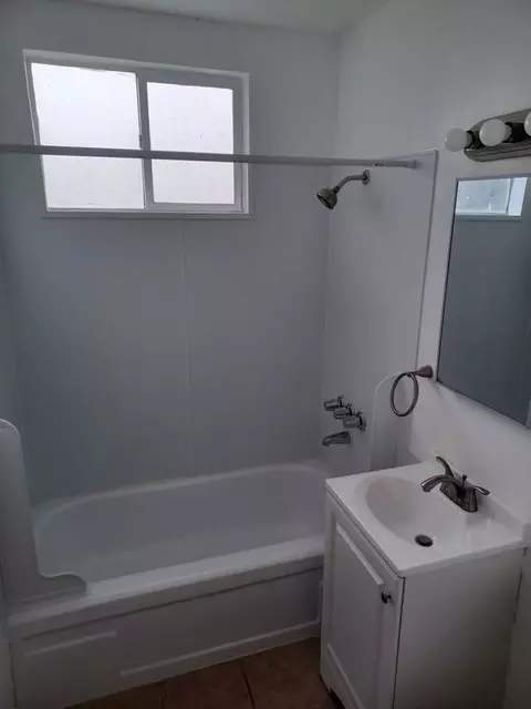 8221 18th St, Westminster, CA 92683 photo 4