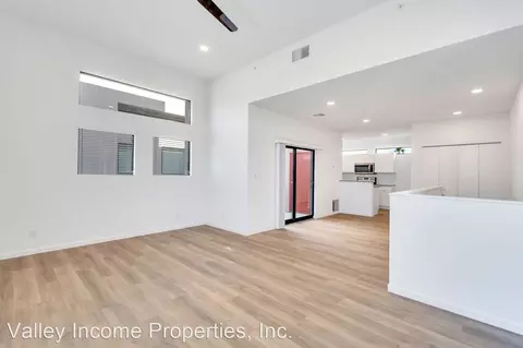 2185 E Howe Ave, Tempe, AZ 85281 photo 3