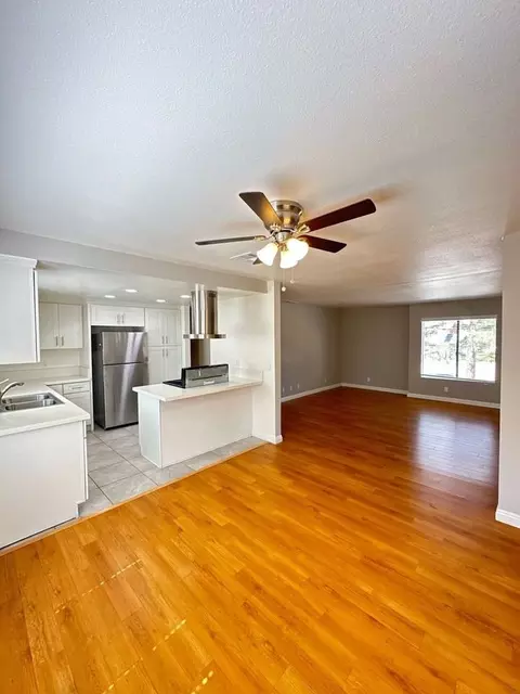 1960 Peck Rd, Monrovia, CA 91016