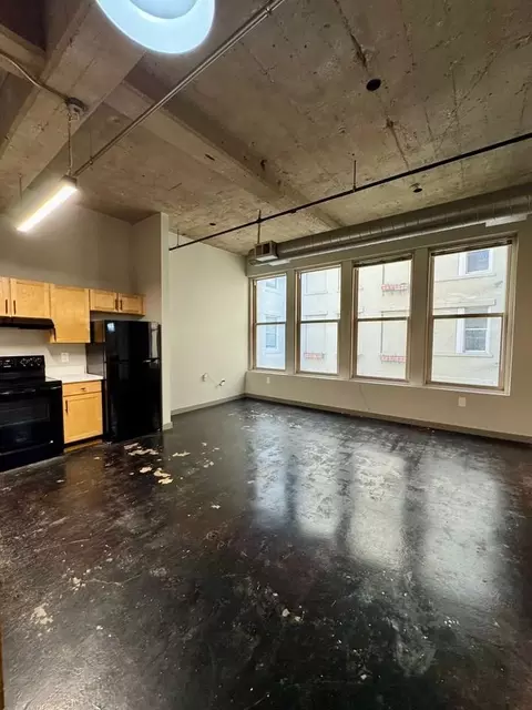 1004 Baltimore Ave, Kansas City, MO 64105