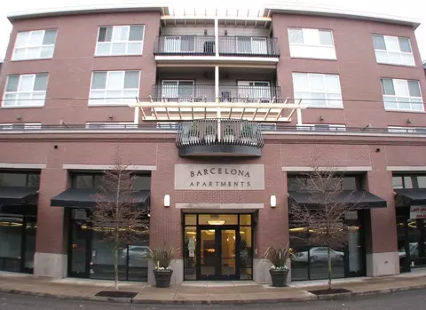 210 NW 20th Ave, Portland, OR 97209