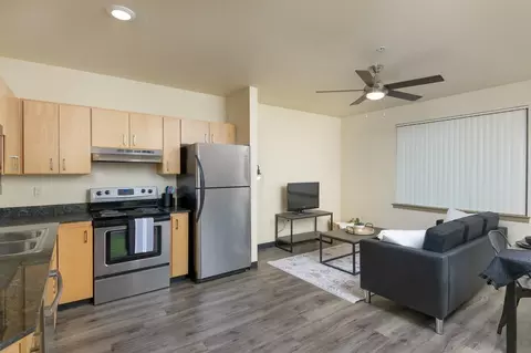 1836 Alder St, Eugene, OR 97401 photo 3