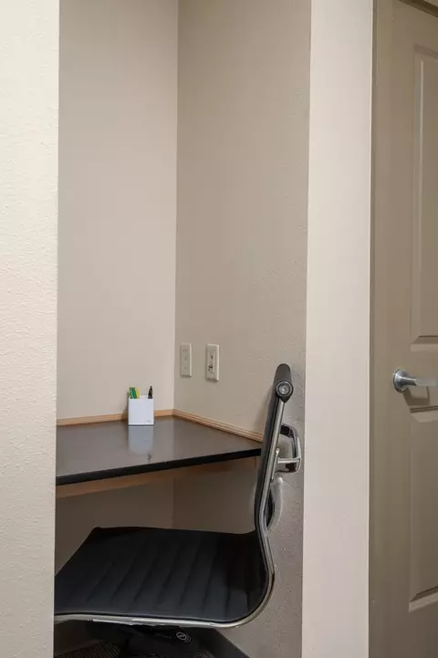 1836 Alder St, Eugene, OR 97401 photo 21