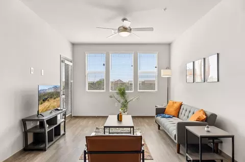 7200 N 91st Ave, Glendale, AZ 85305