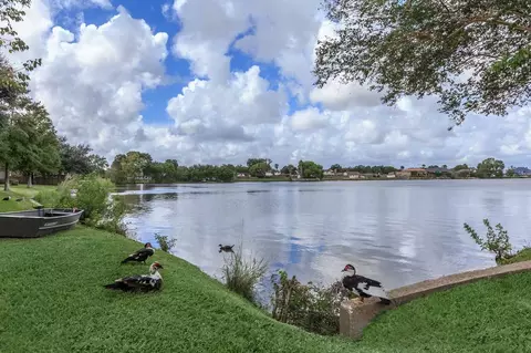 8801 Monticello Dr, Texas City, TX 77591 photo 24