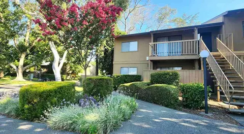 1740 Hanover Dr, Davis, CA 95616 photo 13