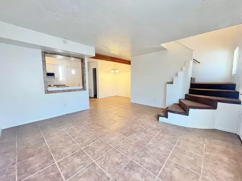 5180 Sequoia Rd NW, Albuquerque, NM 87120