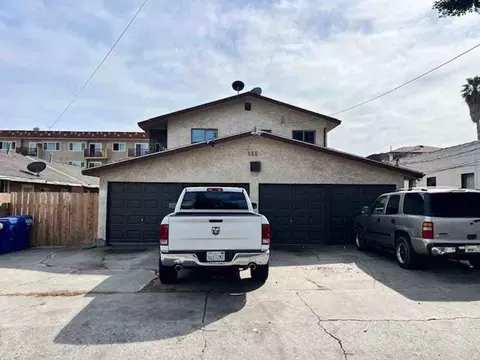 555 W 15th St, San Pedro, CA 90731