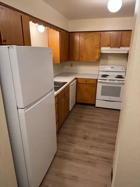 700 NW 12th St, Mcminnville, OR 97128
