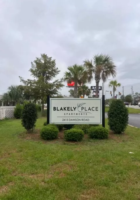 2415 Dawson Rd, Albany, GA 31707