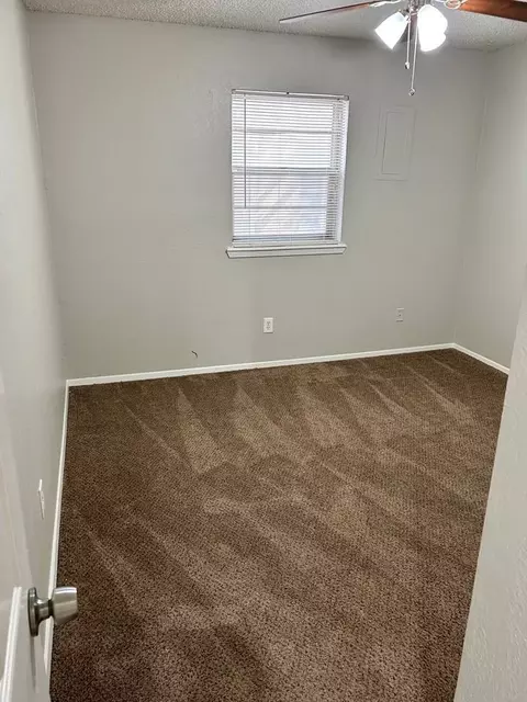 5202 Kenosha Ave, Lubbock, TX 79413 photo 5