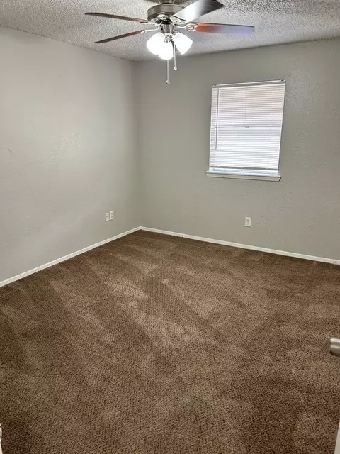 5202 Kenosha Ave, Lubbock, TX 79413 photo 6