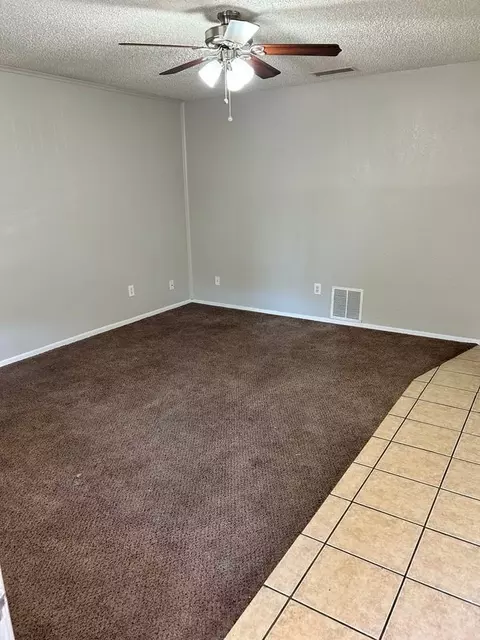5202 Kenosha Ave, Lubbock, TX 79413 photo 4