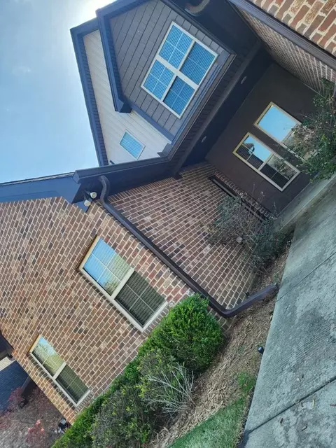 1 Ayla Dr, Little Rock, AR 72223