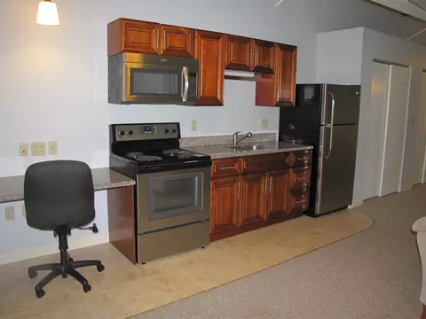 800 James Ave, Scranton, PA 18510