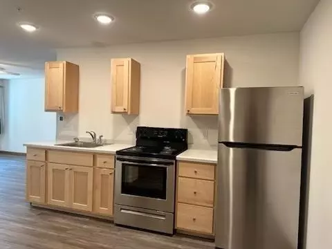 922 821 - 922 Adams Ct, Baraboo, WI 53913