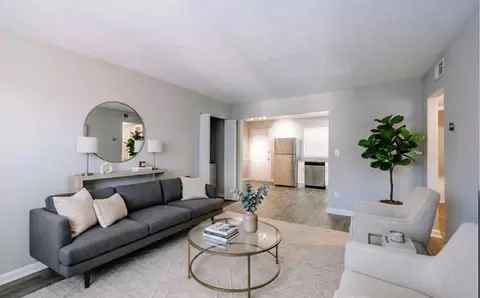 2113 Defoors Ferry Rd NW, Atlanta, GA 30318
