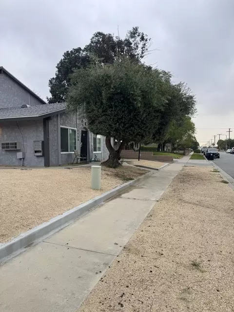 17015 Ivy Ave, Fontana, CA 92335