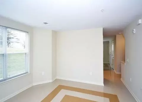 4520 Scarlet Oak Ln, Baltimore, MD 21229 photo 13