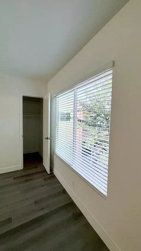 4040 Palmwood Dr, Los Angeles, CA 90008