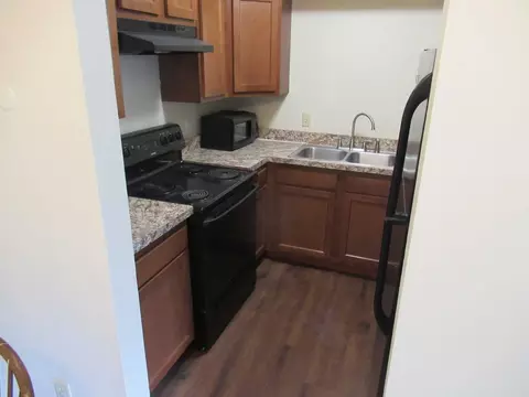 500 Bowie Dr, Dayton, OH 45417