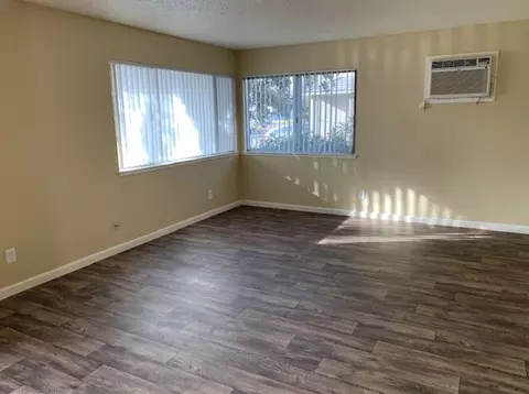 5844 Garden Park Ct, Carmichael, CA 95608