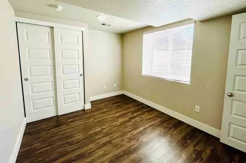 1559 Vine St, Denver, CO 80206 photo 6
