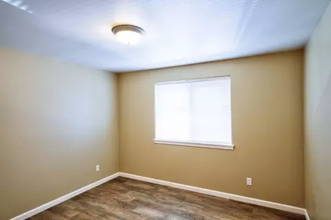 1725 SW Forest Ridge Ave, Bend, OR 97702 photo 8