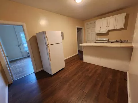 445 Albany Ave, Hartford, CT 06120