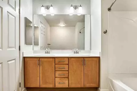 621 Tasman Dr, Sunnyvale, CA 94089 photo 9