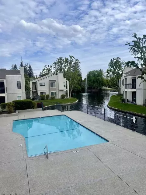 8200 Kroll Way, Bakersfield, CA 93311 photo 6
