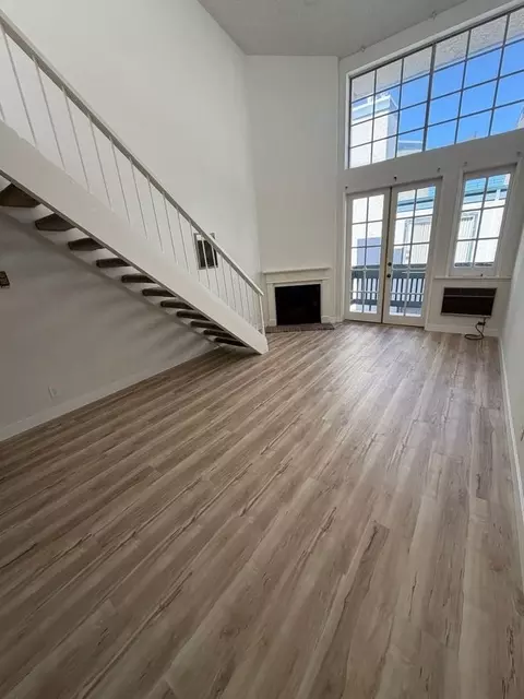 3668 Motor Ave, Los Angeles, CA 90034