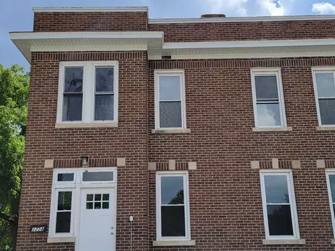2218 Pierce St, Sioux City, IA 51104