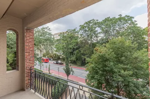 3625 16th St NW, Washington, DC 20010