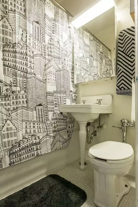 5540 S Hyde Park Blvd, Chicago, IL 60637