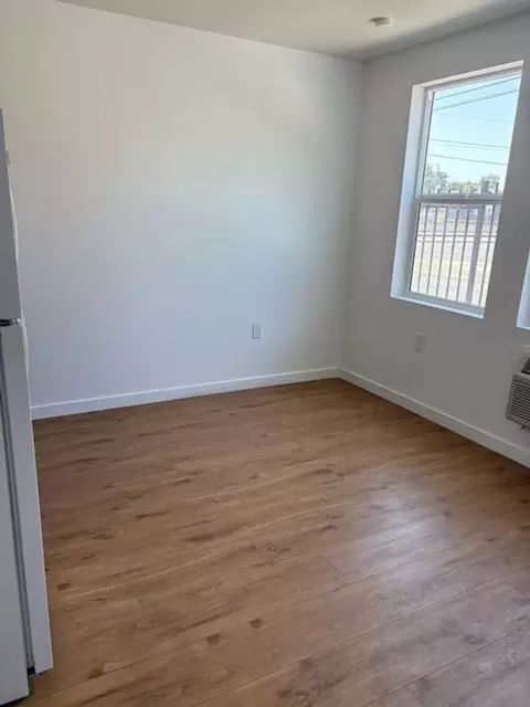 248 N 1st St, La Puente, CA 91744